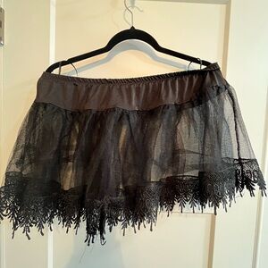 Elegant Black Lace Chemise